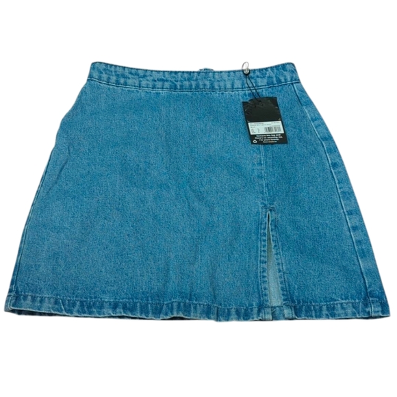 Missguided Dresses & Skirts - Missguided Single Split Denim Mini Skirt